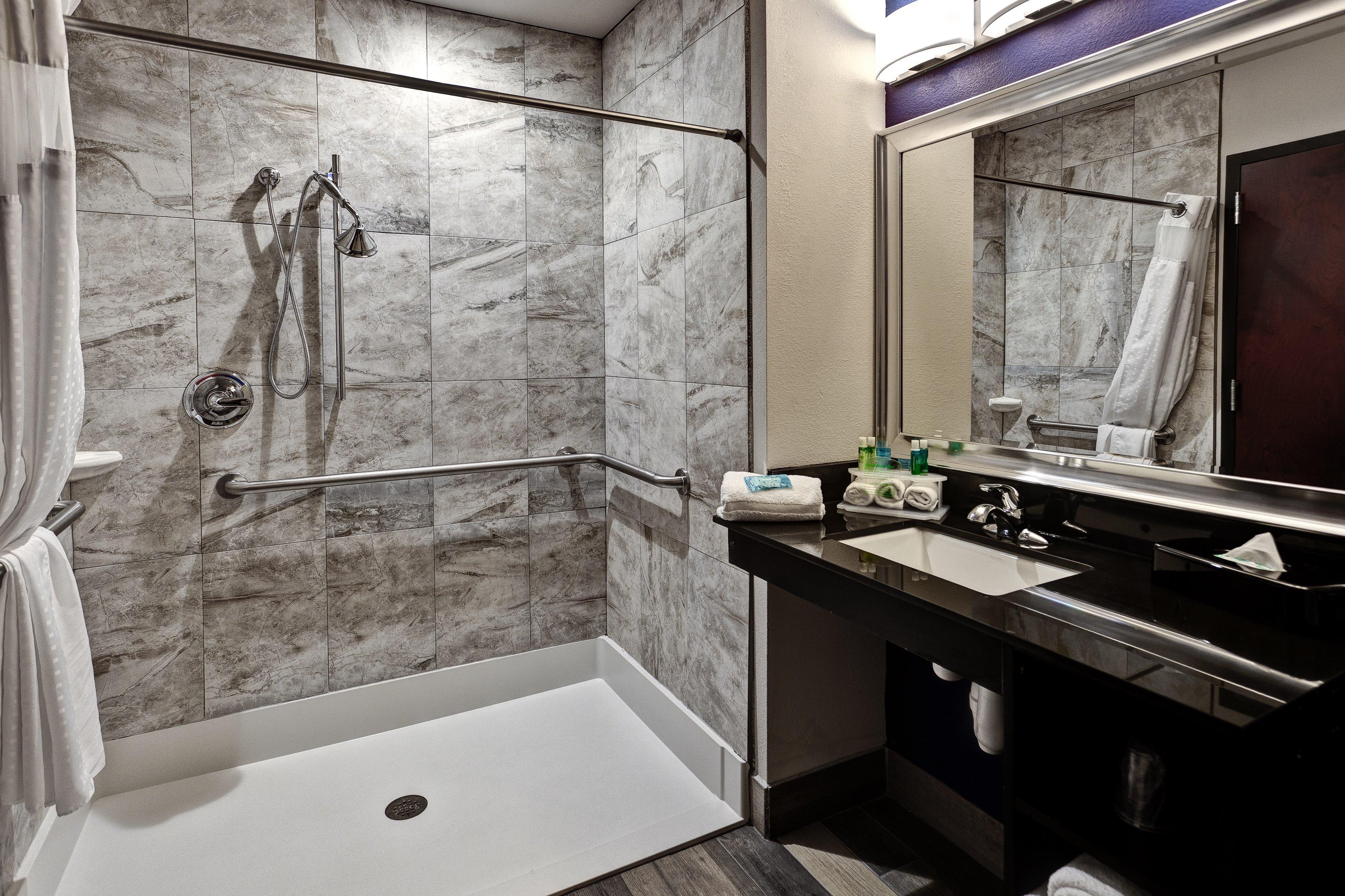 Holiday Inn Express Hutchison By Ihg Хатчінсон Екстер'єр фото